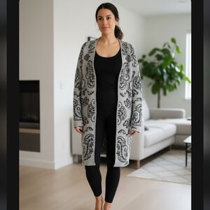 Women's Gray Patterned Sweater